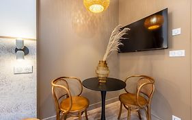 Sweett - Pavillon Madeleine